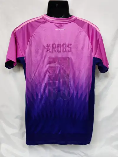 Camiseta de fútbol Alemania rosa y azul - miniatura 5