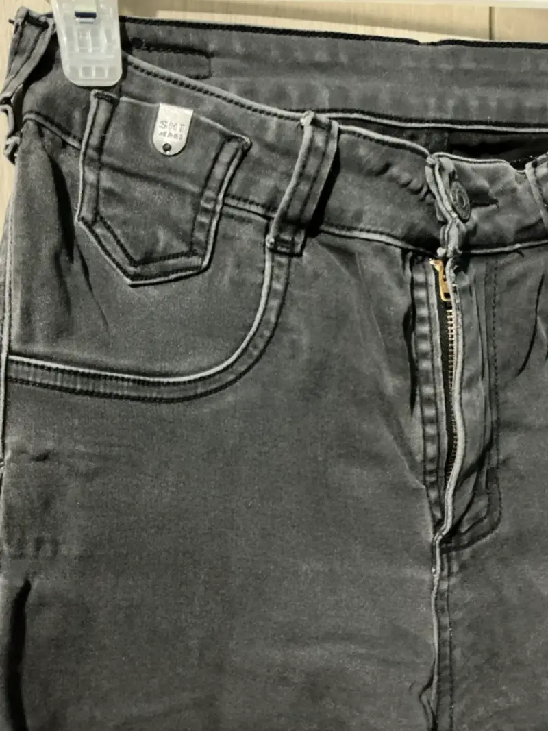 Jeans plomos ajustados para mujer - 3