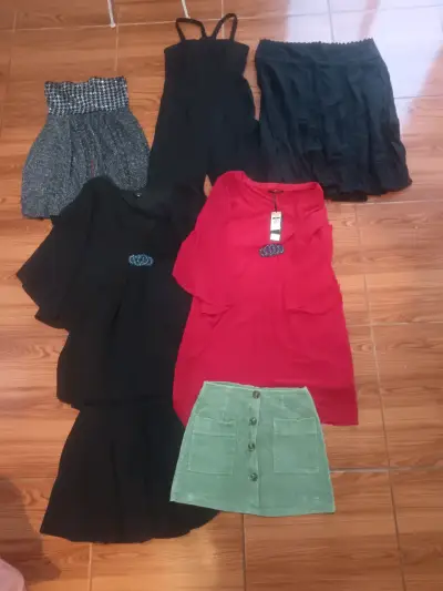 Lote de 51 Prendas de Mujer – Muy Buen Estado - miniatura 4
