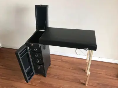Mesa de manicura portátil plegable negra - miniatura 1