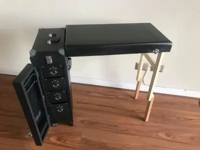 Mesa de manicura portátil plegable negra - miniatura 3