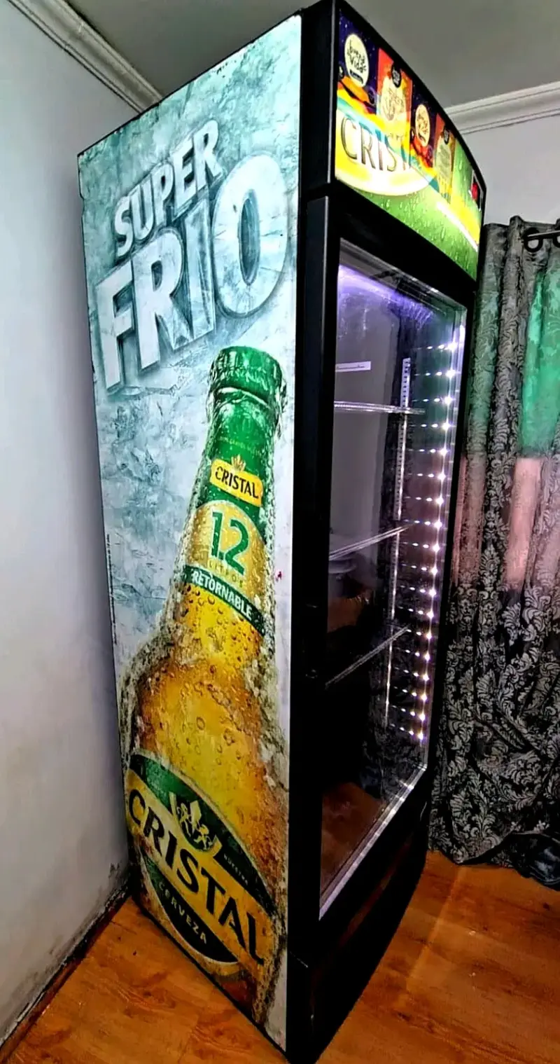 Refrigerador mimet exhibidor de bebidas