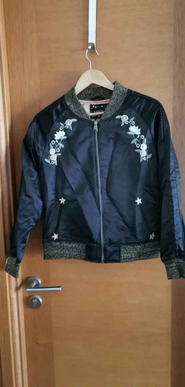 Chaqueta bomber bordada Rapsodia negra - 4