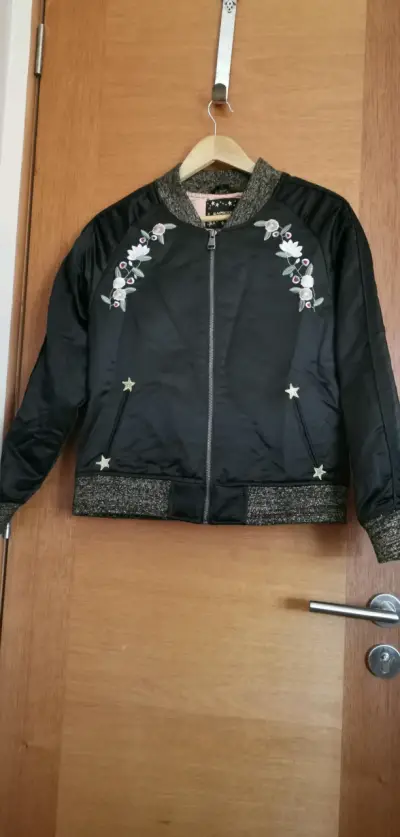 Chaqueta bomber bordada Rapsodia negra - miniatura 5