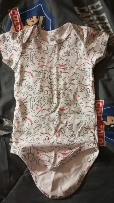 Pilucho de dinosaurio para niño - miniatura 1