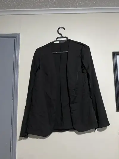 Blazer Capa Negro Formal Diseño Elegante - miniatura 1