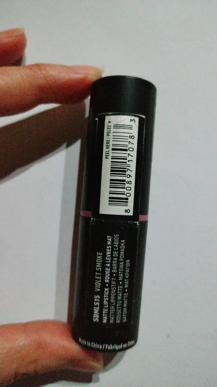 Labial Mate NYX Suède Violet Smoke - 2