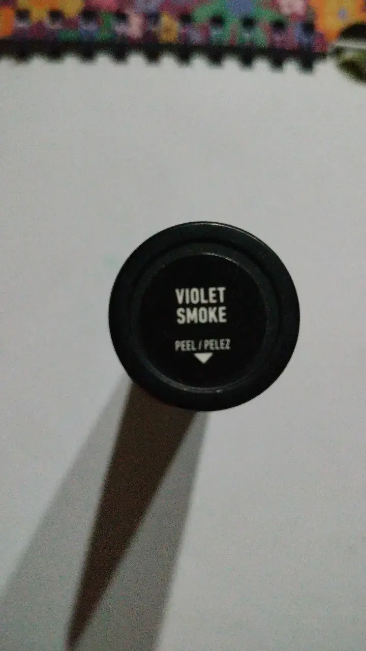 Labial Mate NYX Suède Violet Smoke - 3