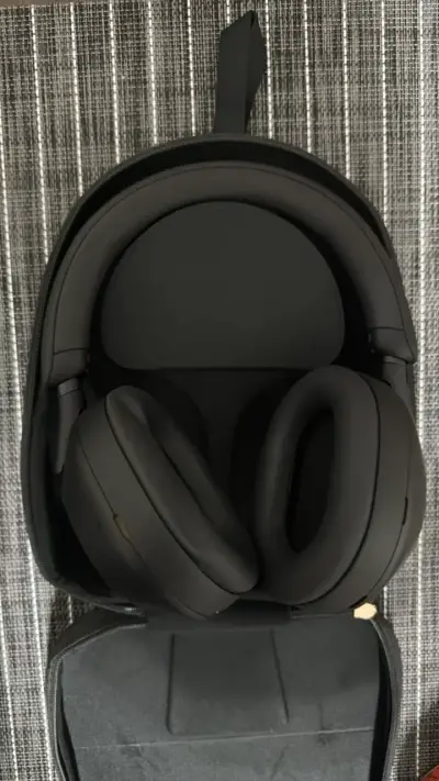 Audífonos Bluetooth Noise Cancelling Wh-1000xm5 - miniatura 1