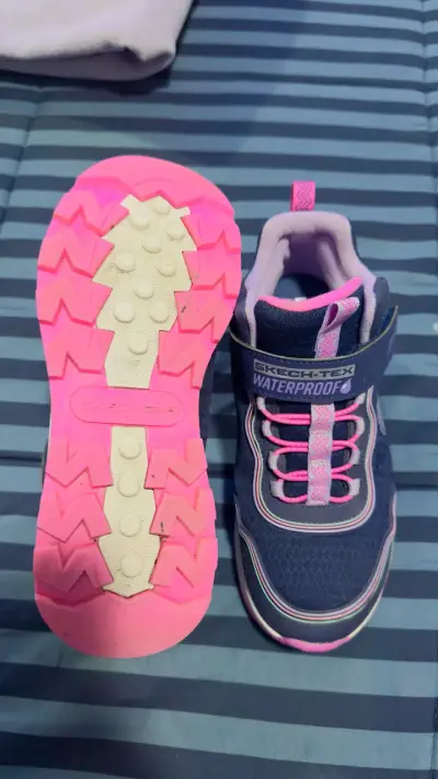 Zapatillas Skechers Tex Impermeables para N33 Niña - miniatura 4