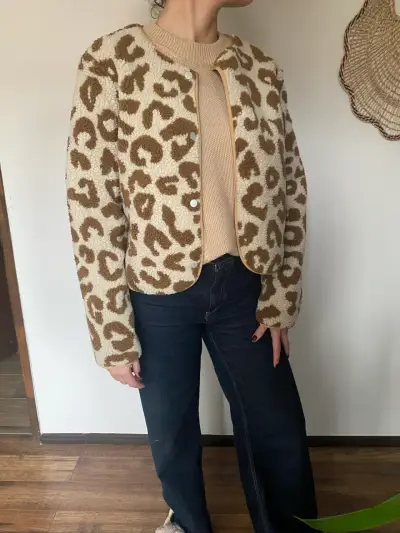 Chaqueta de lana con estampado animal print - miniatura 1