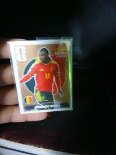 Lámina FIFA Extra Sticker de Jérémy Doku - miniatura 2