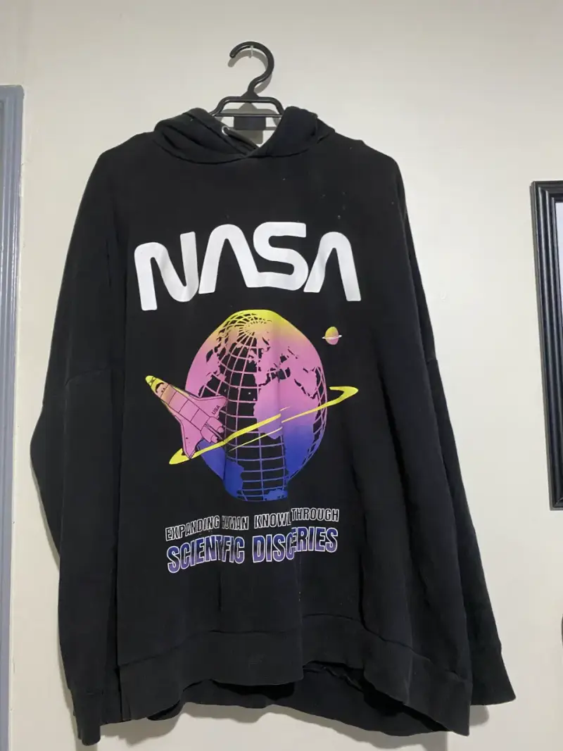 Polerón con capucha NASA negro unisex - 1