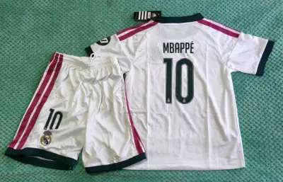 Conjunto Niño Real Madrid 2027 Mbappé - miniatura 2