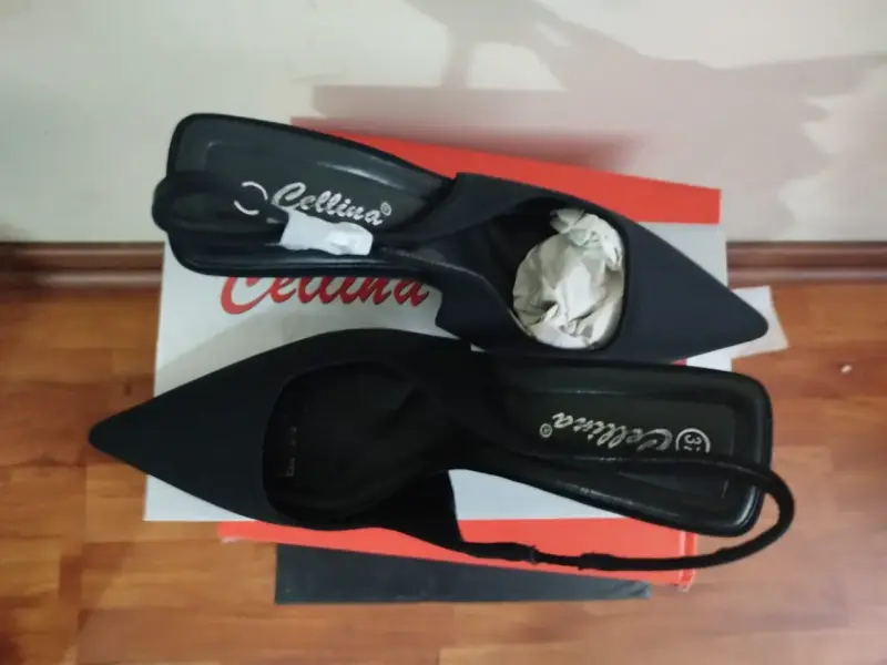Tacones Negros Destalonados Cellina Tacón Aguja - 2