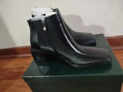 Botines Edna Mazzini Negros Elegantes Talla 37-38 - miniatura 2