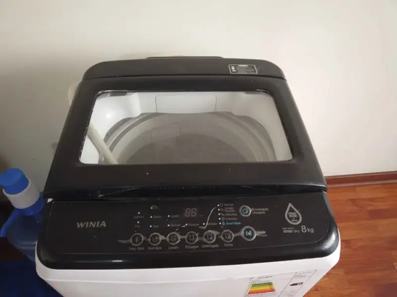 Lavadora automática Winia 8kg en buen estado - 4