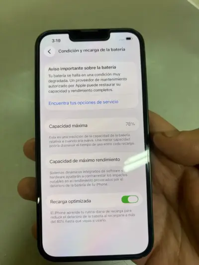 iPhone 13 en verde - miniatura 2