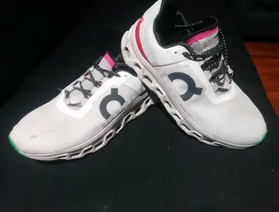 Zapatillas deportivas On Cloudmonster blancas - miniatura 1