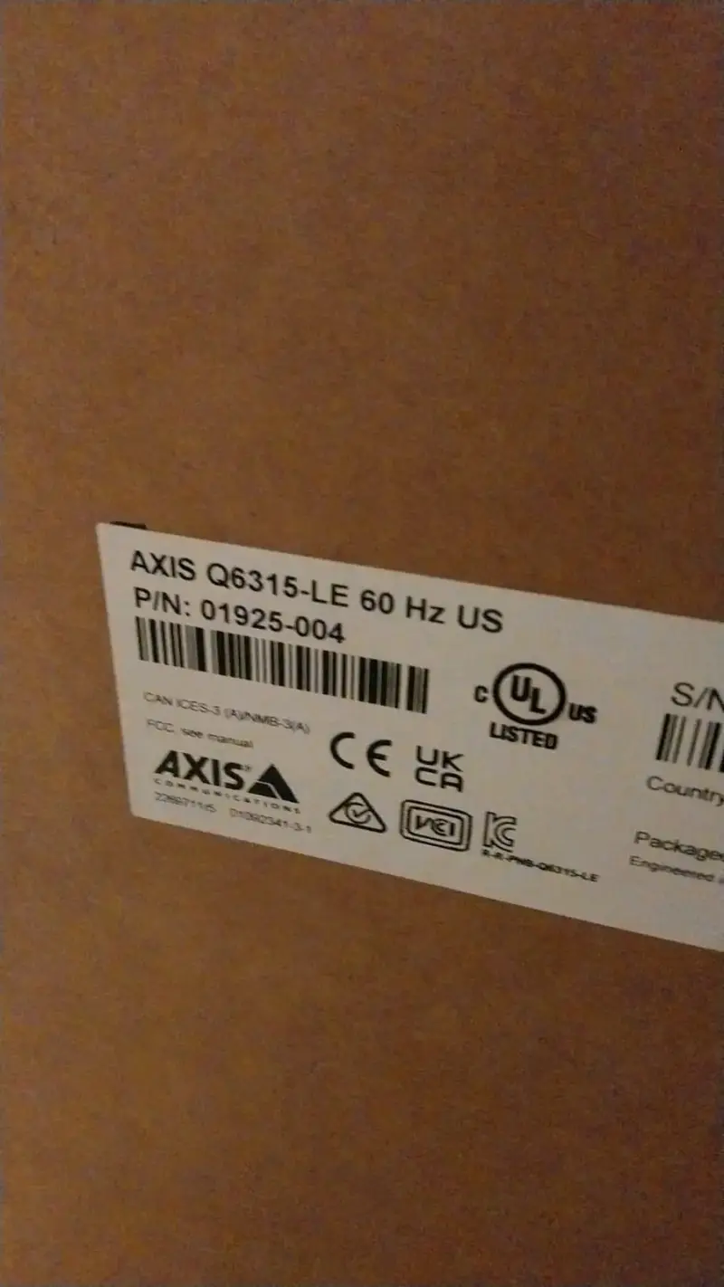 Camara Axis Q6315-LE y Soporte Pared T91L61 - 2