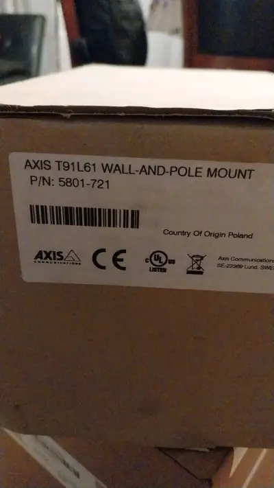 Camara Axis Q6315-LE y Soporte Pared T91L61 - miniatura 3