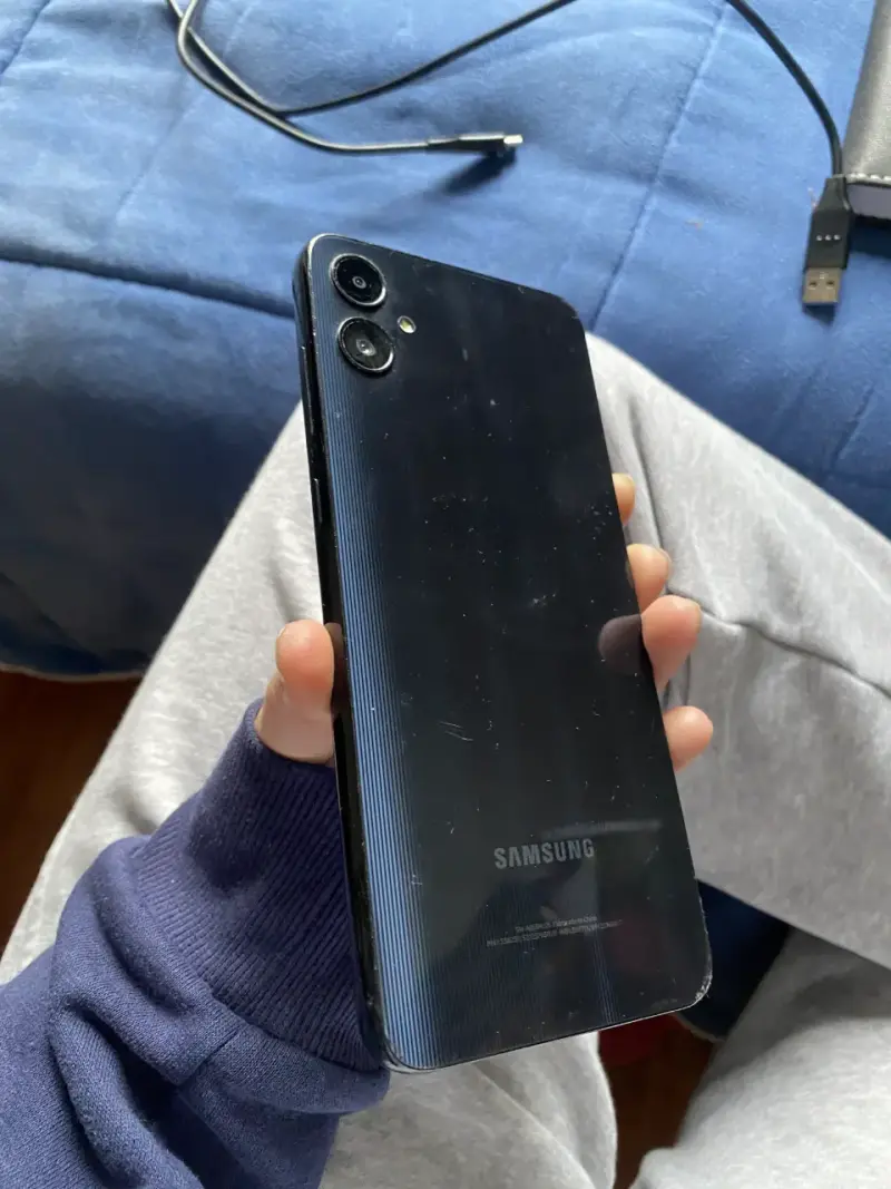 Samsung Galaxy A05 128 GB - 2