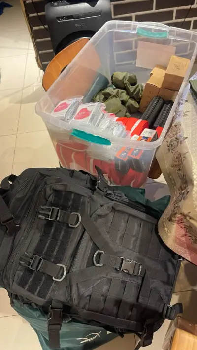 Mochila de emergencia completa y kit - miniatura 6