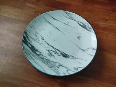 Set de platos de cerámica con diseño marmolado - miniatura 1
