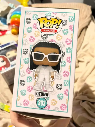 Figura Funko Pop Ozuna Edición Especial - miniatura 2