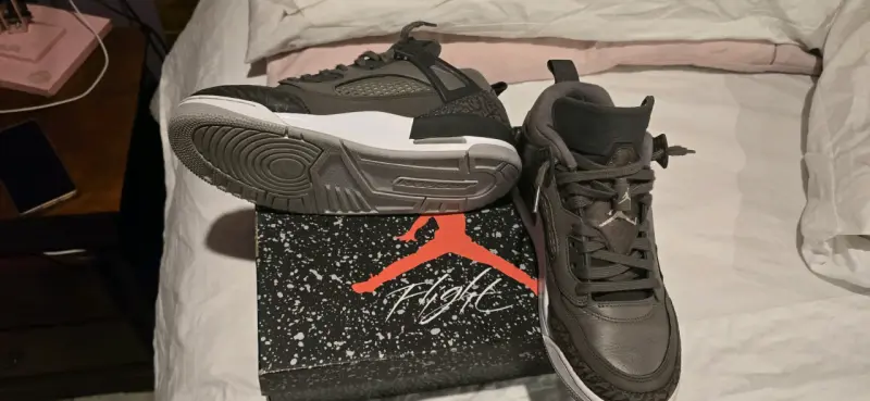 Zapatillas deportivas Air Jordan grises - 4