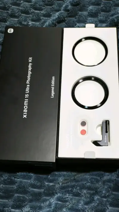 Kit de Fotografía Xiaomi 15 Ultra Legend Edition - miniatura 2