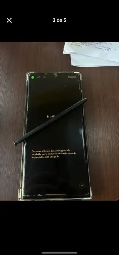 Samsung Galaxy S22 Ultra con S Pen - miniatura 2