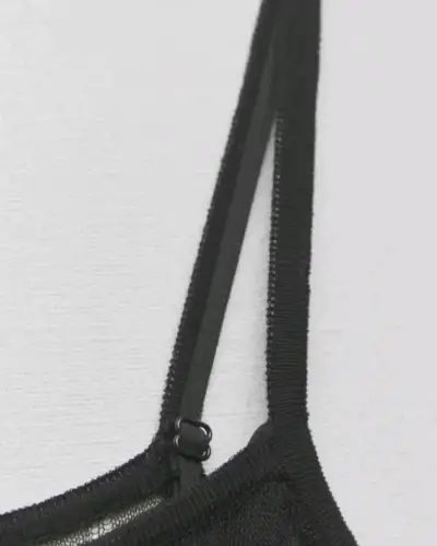 Vestido Zara negro con volantes para mujer - miniatura 3