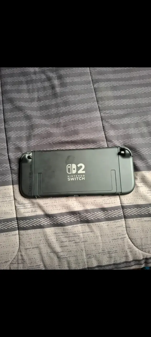 Consola Nintendo Switch con Joy-Con - 3