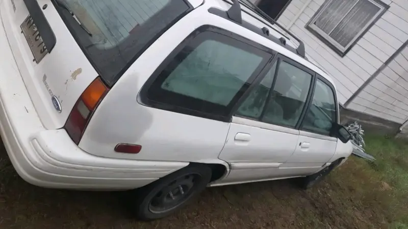 Auto Ford Escort Station Wagon Blanco - 3