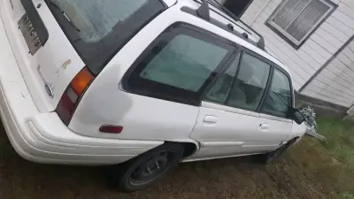 Auto Ford Escort Station Wagon Blanco - miniatura 3