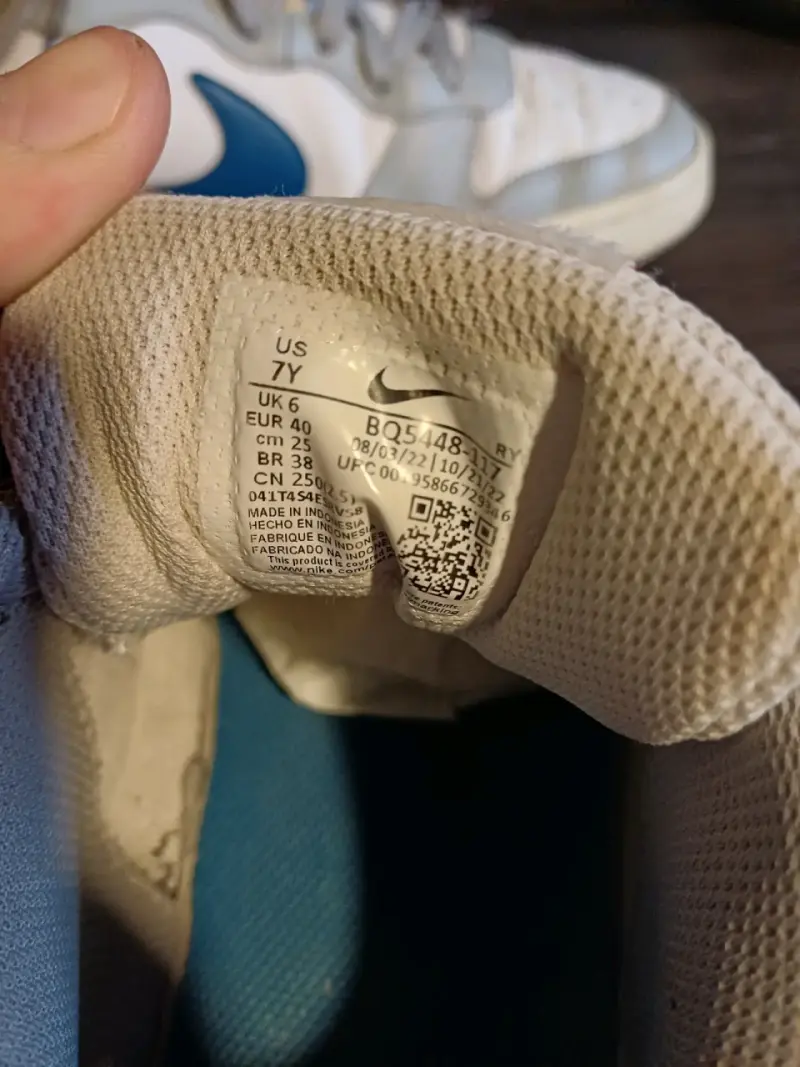 Zapatillas deportivas Nike + funko pop - 6
