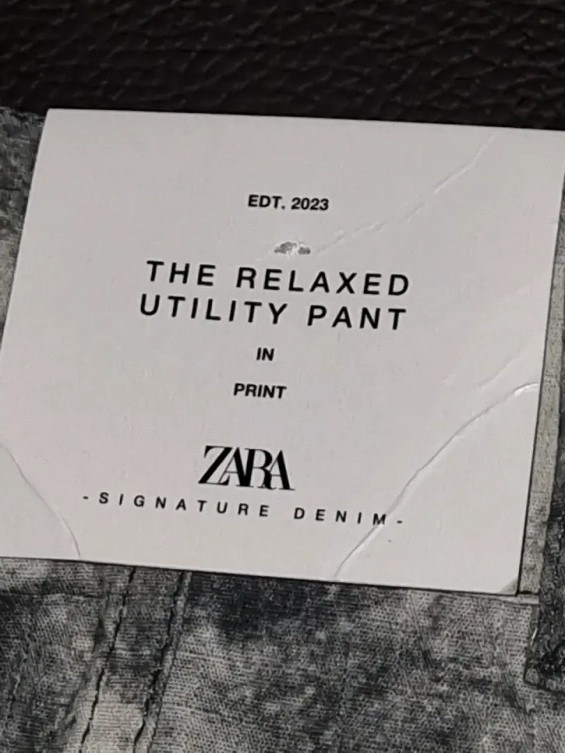 Pantalones cargo Zara estampados en gris - 3