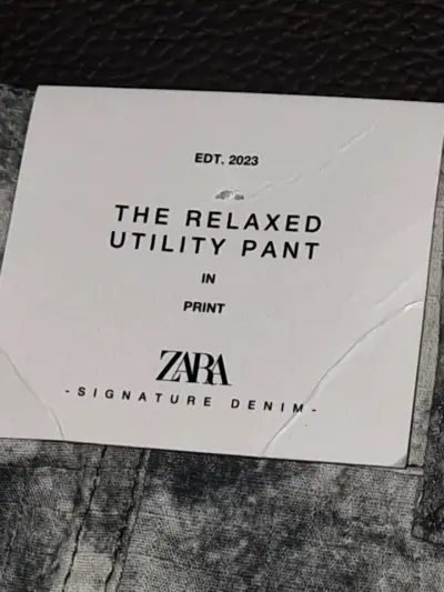 Pantalones cargo Zara estampados en gris - miniatura 3