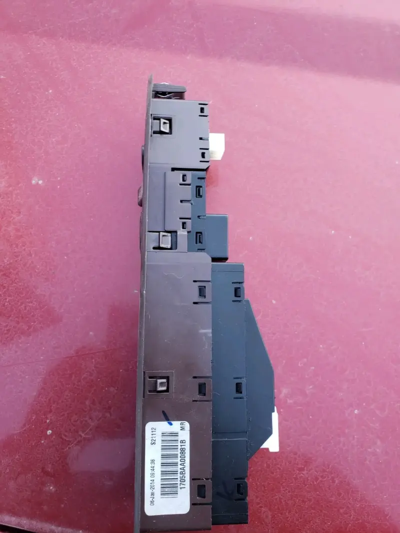 Panel de control de ventanas para auto - 5