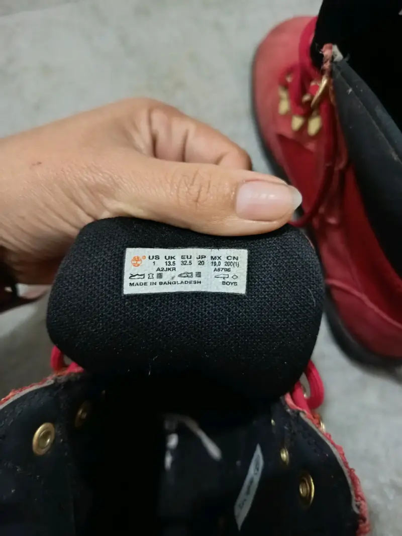 Botas Timberland rojas para niños en buen estado - 4