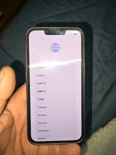 Se venden celulares s22 plus y iPhone 13 - miniatura 1