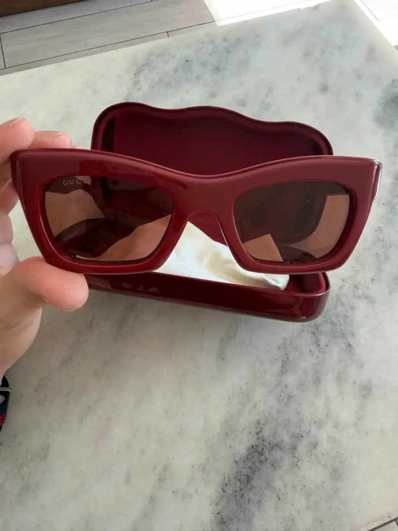 Gafas de sol Gucci rojas con estuche - 2