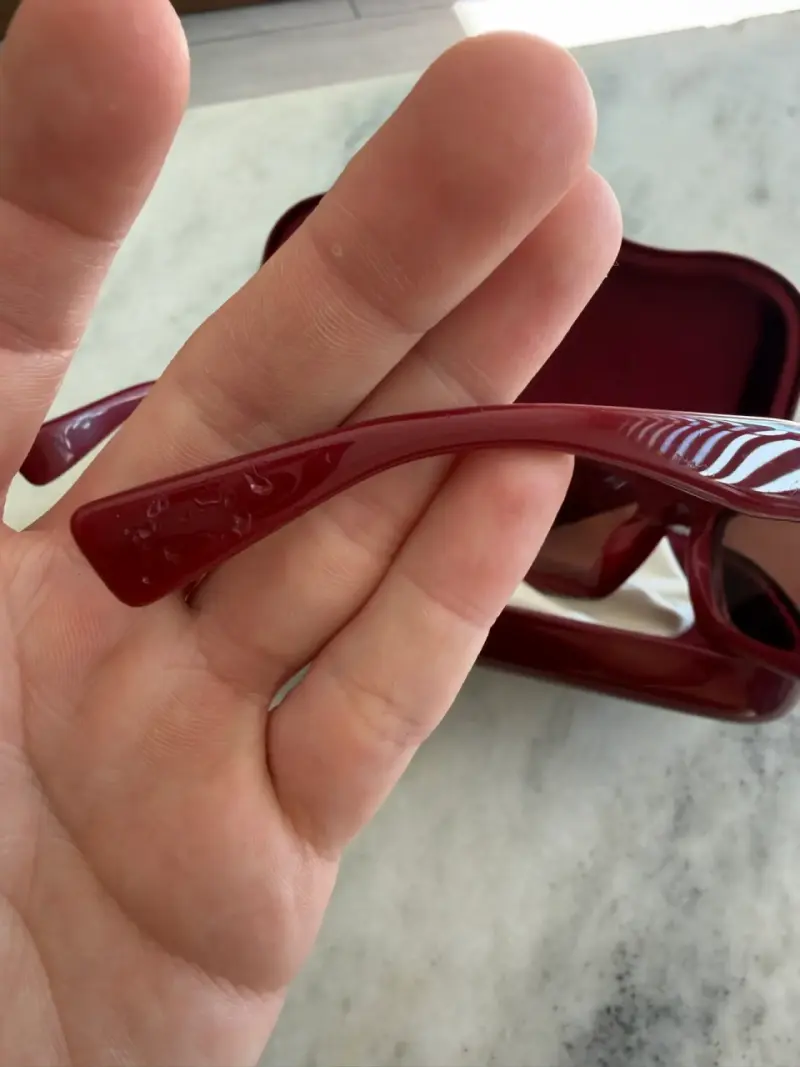 Gafas de sol Gucci rojas con estuche - 4