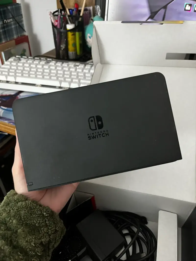 Nintendo switch Oled edición smash bros - 5