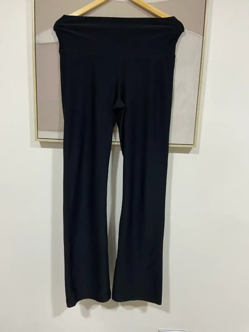 Pantalones deportivos negros Reebok para mujer - 4