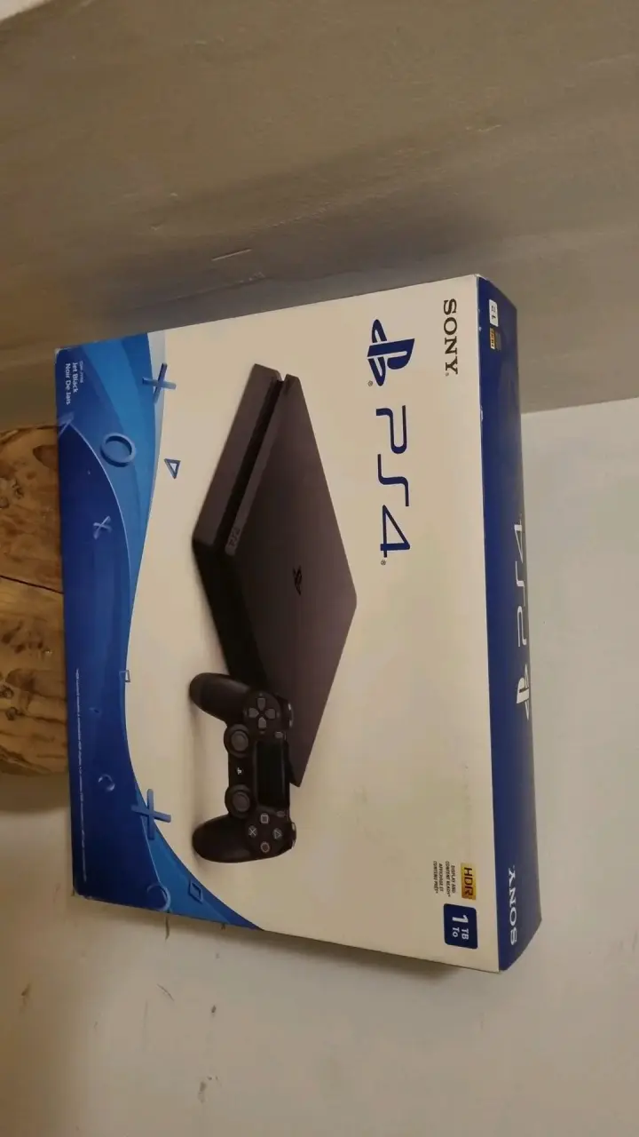 PS4 de 1 Tera - 3