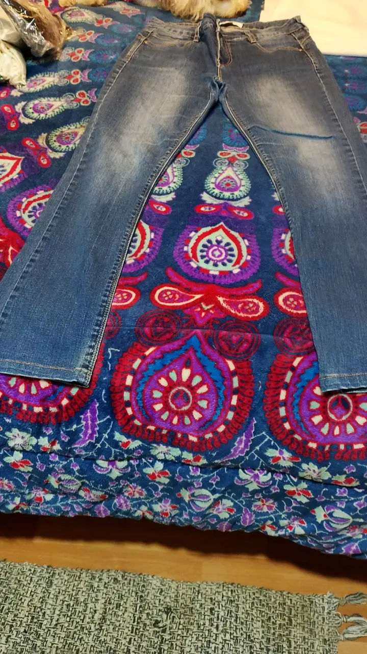 Jeans azul clásico para hombre