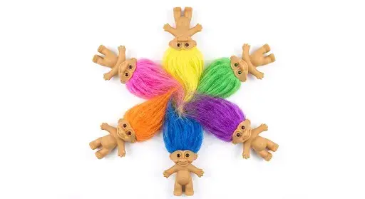 Muñecos Trolls Vintage con Cabello de Colores