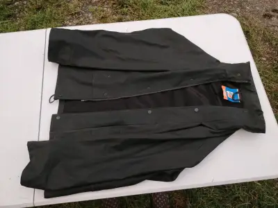 Conjunto impermeable verde oscuro para lluvia - miniatura 1